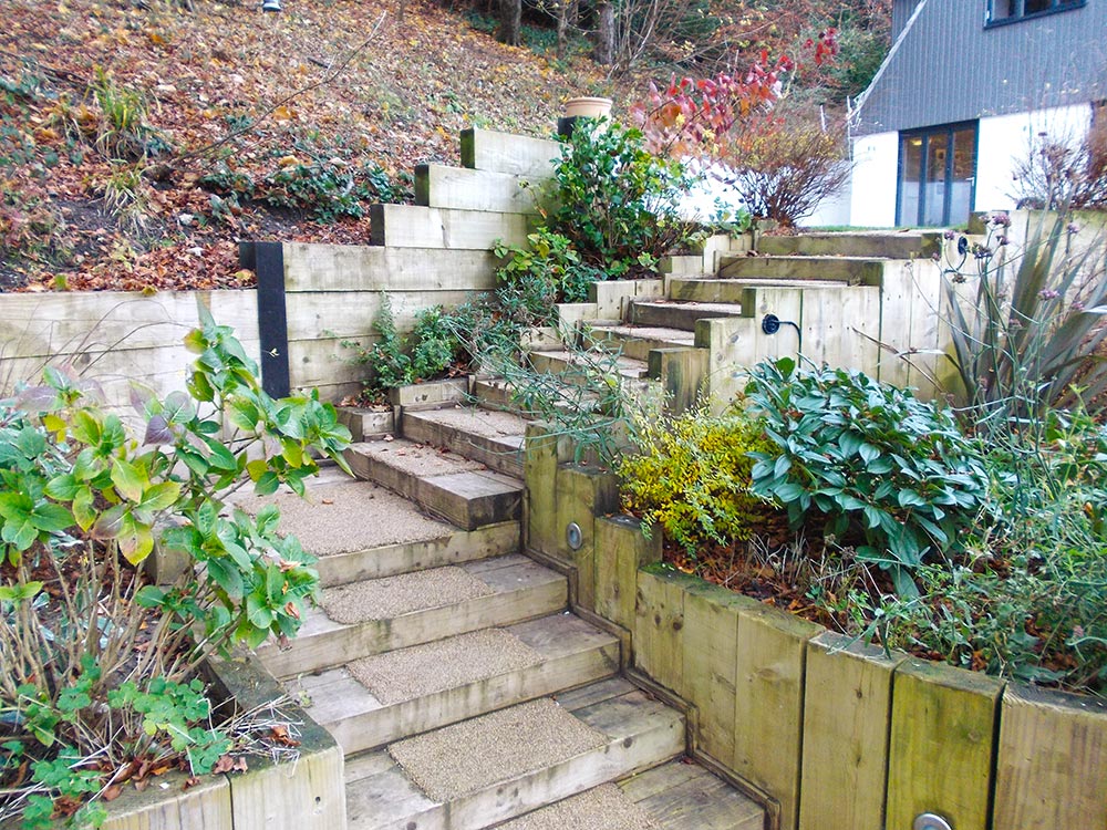 Steps down to lower garden with new planting